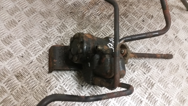 Case David Brown 94, 1210, 1215, 1694, 1594 Hydro Steering Orbital Unit K207419 - Steering for Farm tractor: picture 2