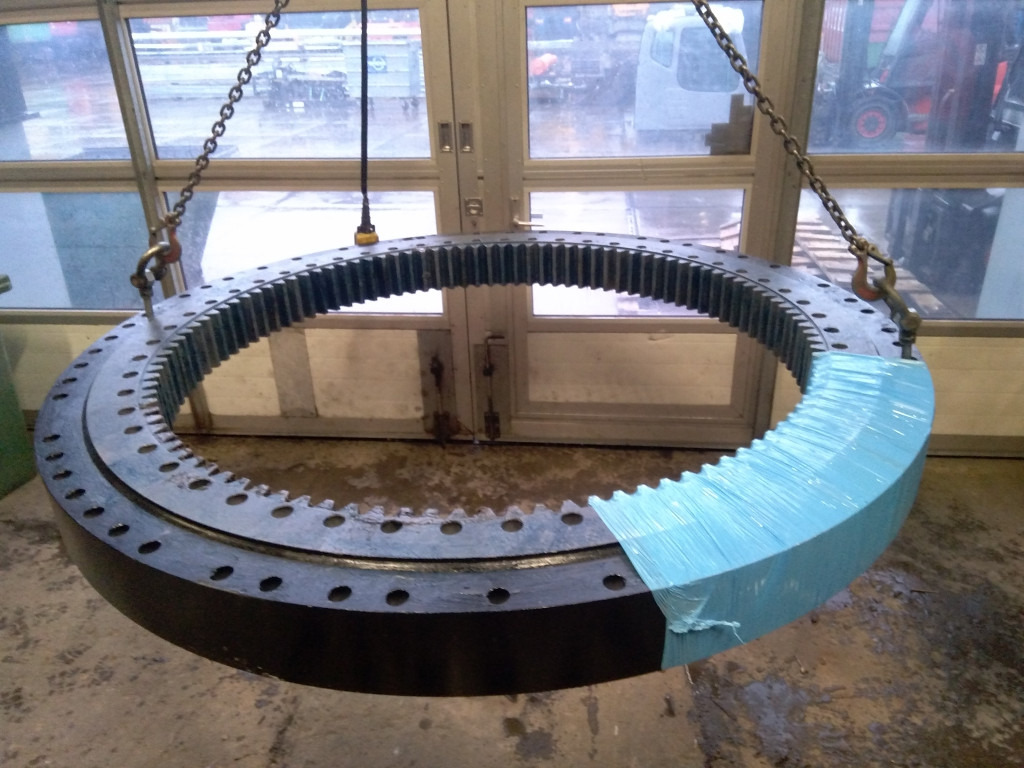 Case KWB10990 - Slewing ring for Construction machinery: picture 1