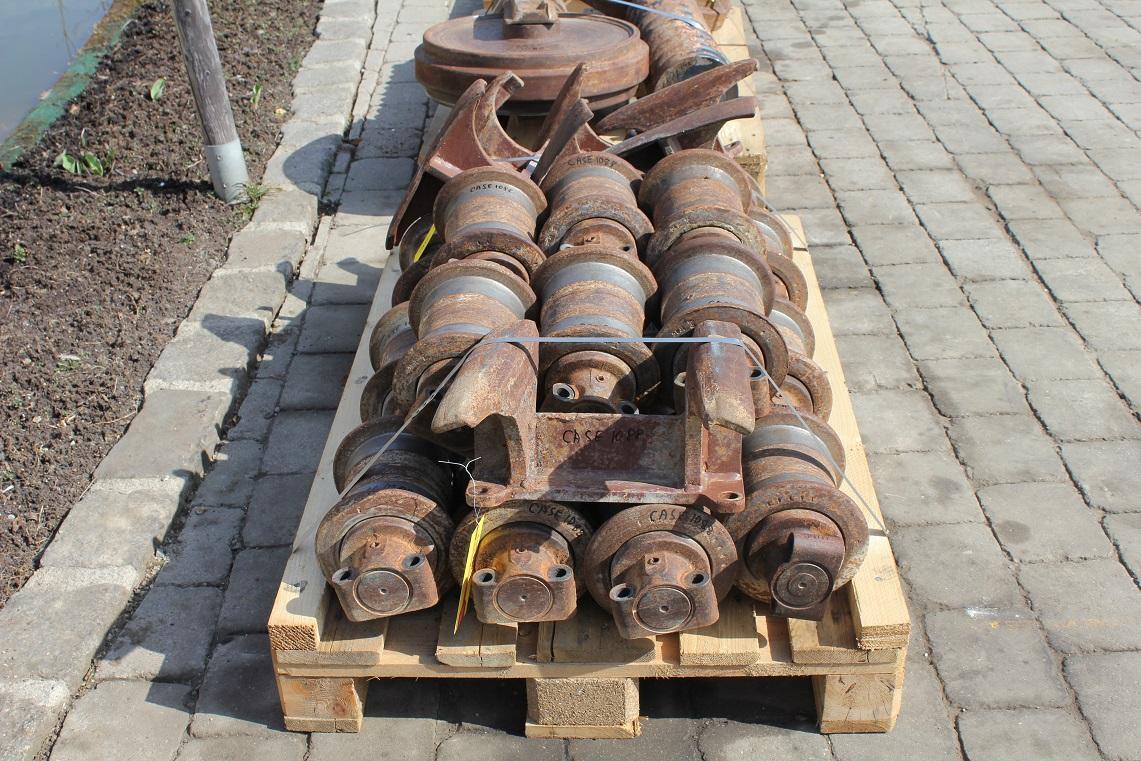 Case Poclain 1088 - Track roller for Construction machinery: picture 1