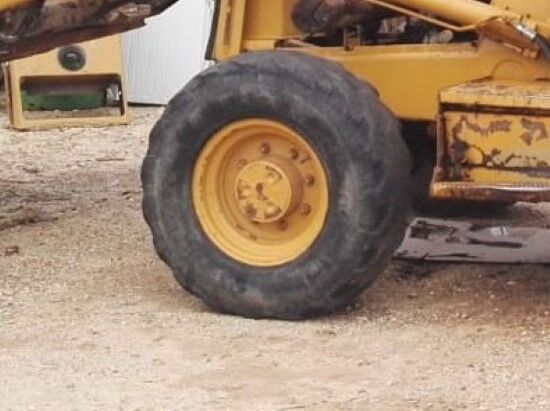 Caterpillar  - Wheel and tire package: picture 4