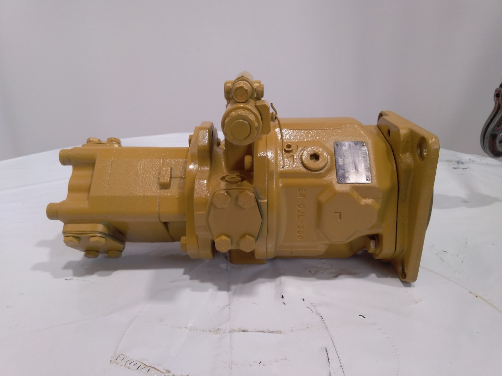 Caterpillar 10R6278 - Steering pump for Construction machinery: picture 1