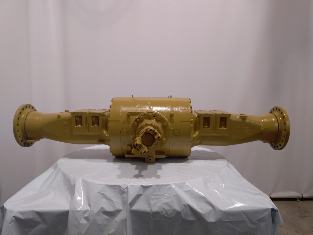 Caterpillar 2149398 - Front axle for Construction machinery: picture 1