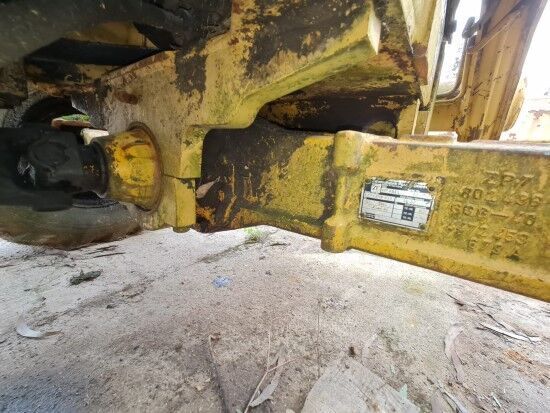 Caterpillar 426B / 416B / 436B - Front axle for Backhoe loader: picture 3