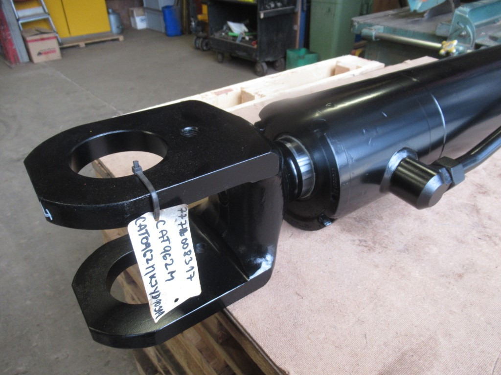 Caterpillar 962M - 3475536 - Hydraulic cylinder for Construction machinery: picture 3