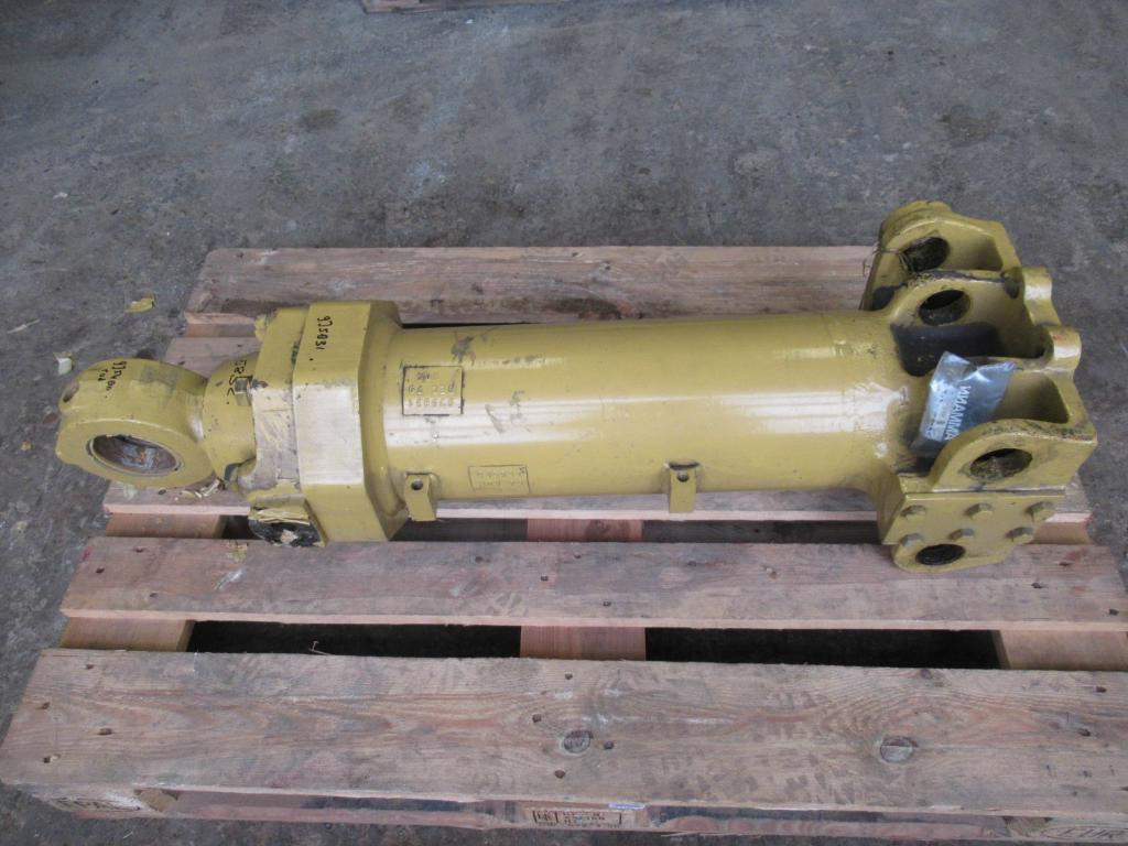 Caterpillar 9J5832 - Hydraulic cylinder for Construction machinery: picture 1