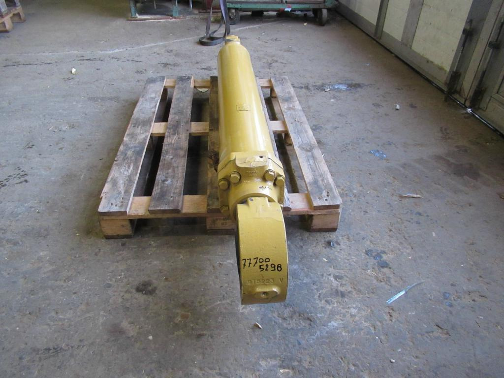 Caterpillar 9T9747 - Hydraulic cylinder for Construction machinery: picture 4