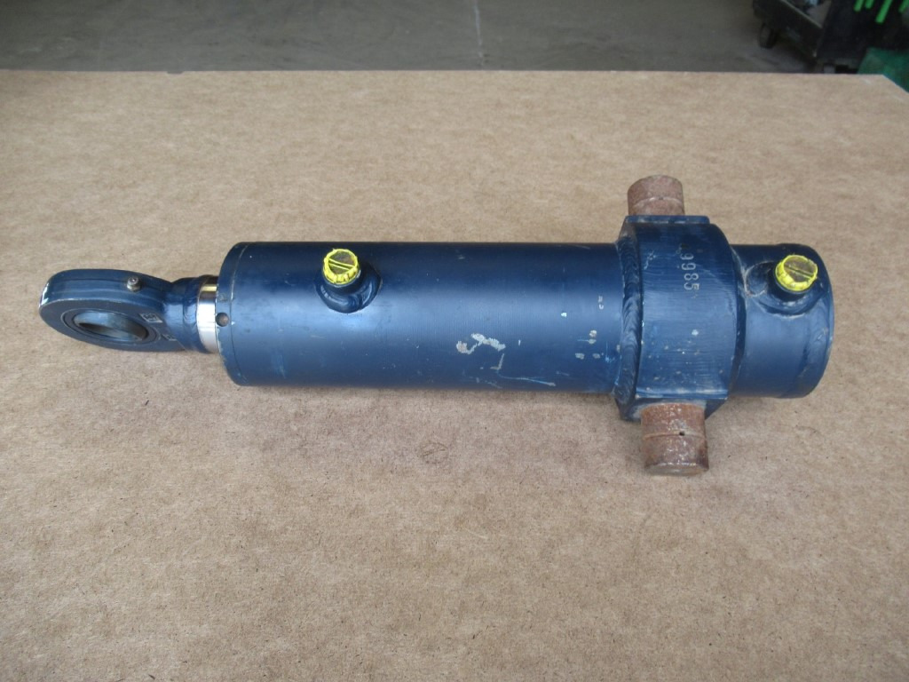 Cnh  - Hydraulic cylinder for Construction machinery: picture 1