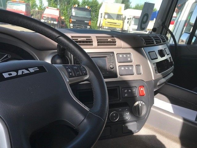 DAF CF Space Cab - Cab and interior for Truck: picture 5