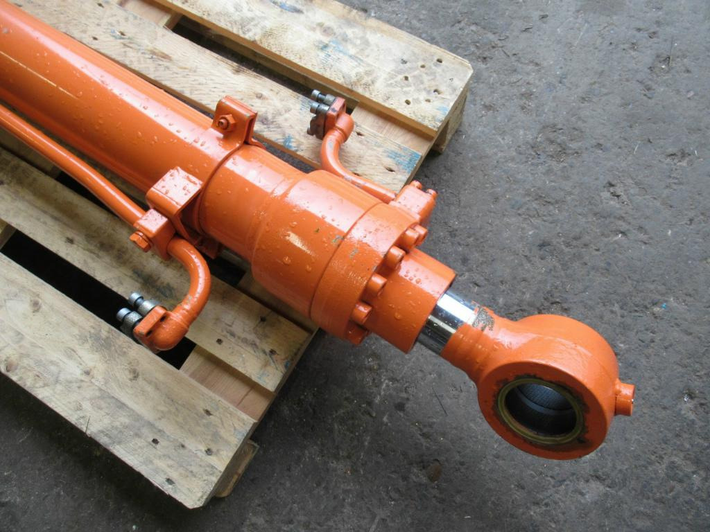 Doosan DX210 - - Hydraulic cylinder for Construction machinery: picture 4