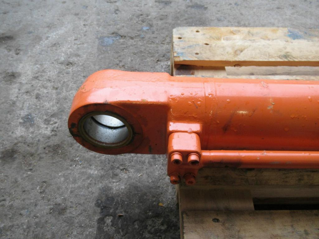 Doosan DX210 - - Hydraulic cylinder for Construction machinery: picture 5