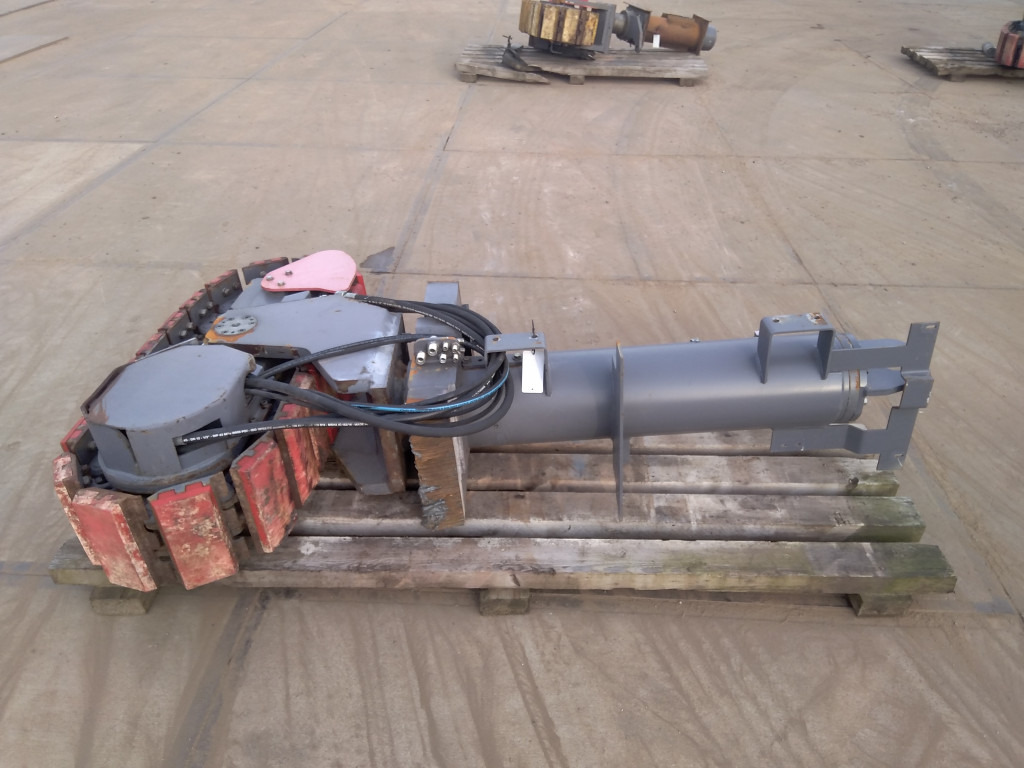 Dynapac PL1000F - - Undercarriage parts for Construction machinery: picture 4