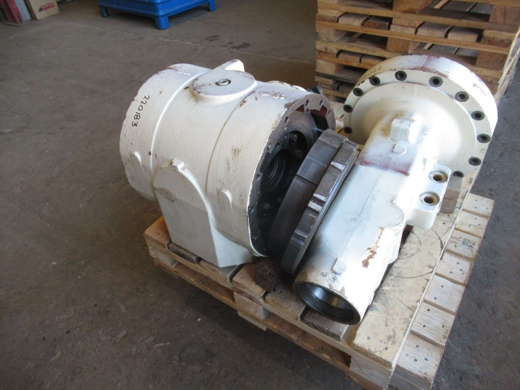 Fiat Hitachi W130 - - Axle and parts for Construction machinery: picture 3