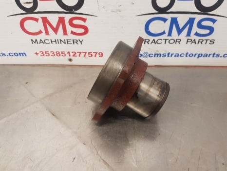 Gearbox and parts for Farm tractor Ford Gearbox Cover Retainer 83925720, E0nn7049aa: picture 4