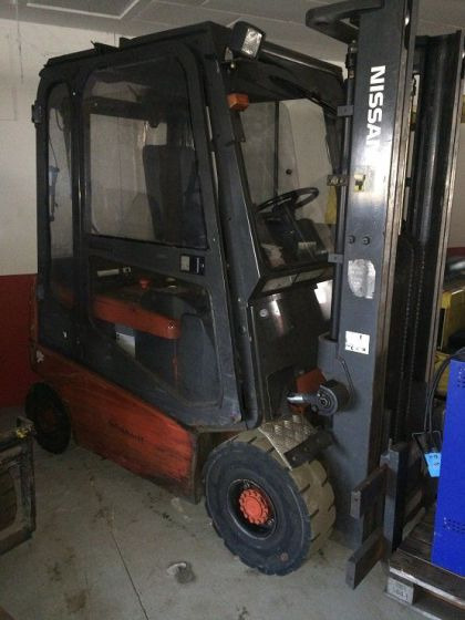 Full cabin for Nissan Q 02L25CU - Cab for Forklift: picture 1