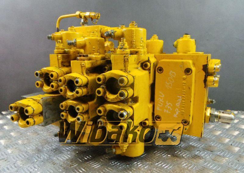 Furukawa 735 - Hydraulic valve for Construction machinery: picture 1