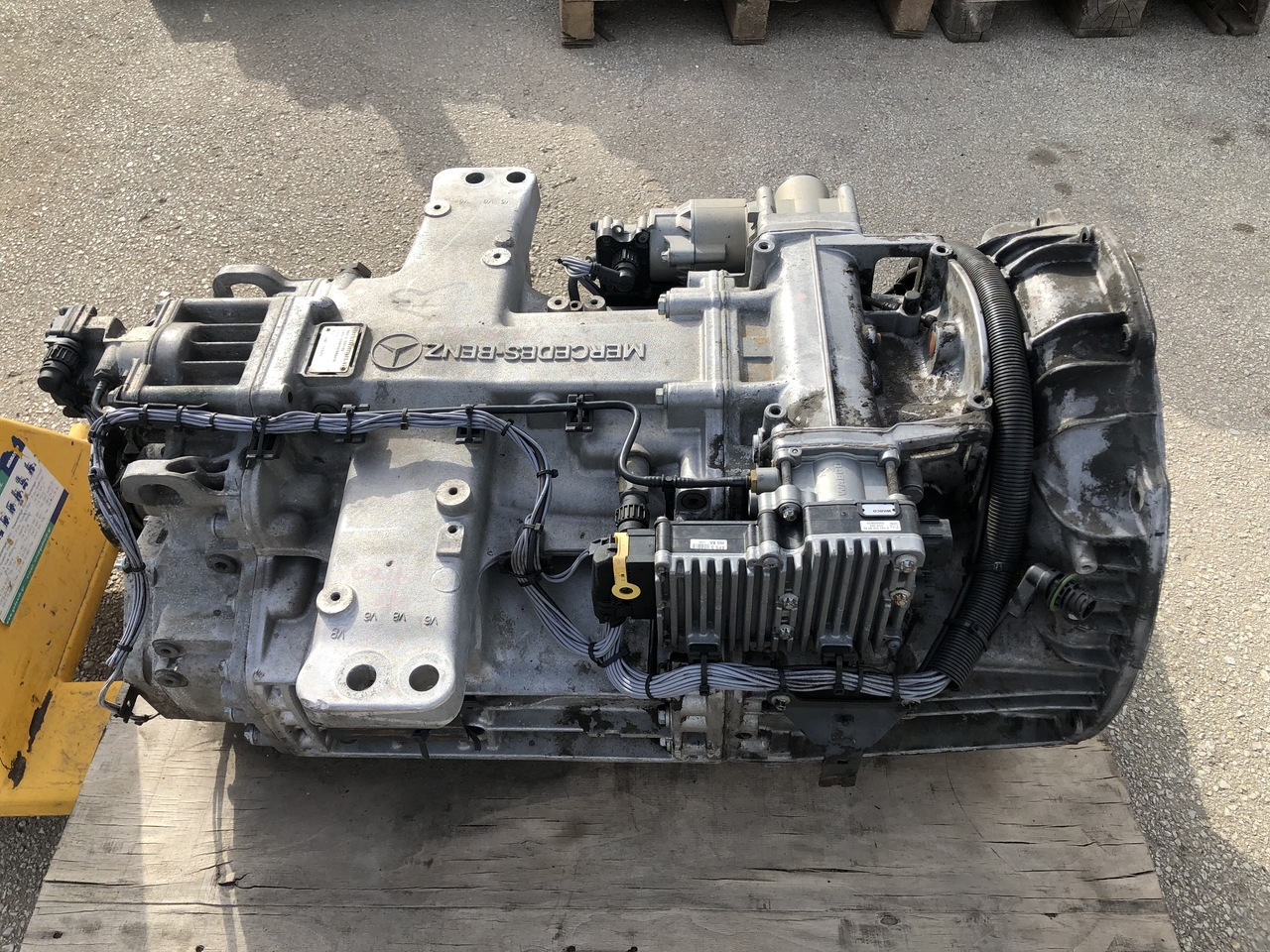 GEARBOX G211-16 ACTROS MP2-MP3 - Gearbox for Truck: picture 2