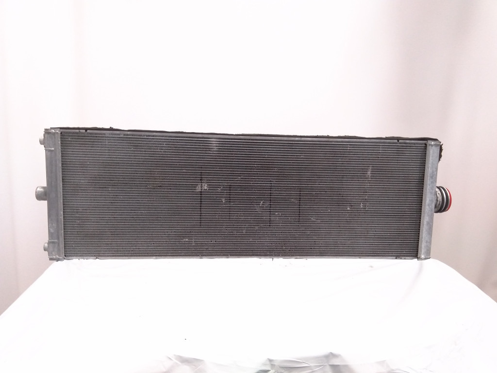 Hitachi 4682289 - Radiator for Construction machinery: picture 1