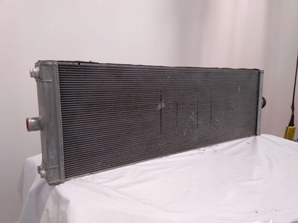 Hitachi 4682289 - Radiator for Construction machinery: picture 3