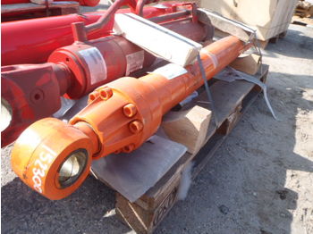 Case 71490150 - Hydraulic cylinder
