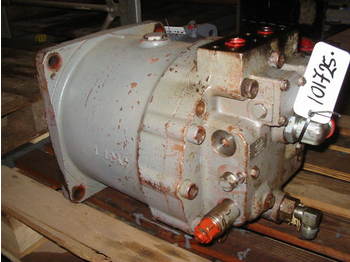 Kawasaki MX700CC - Hydraulic pump