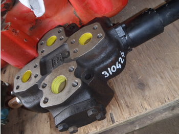 Parker VDSP25C272 - Hydraulic valve