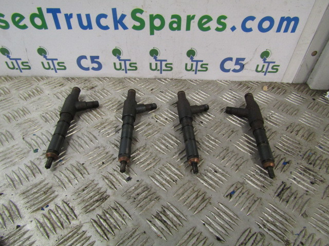 ISUZU NQR 4HE1 4.8 INJECTORS (4) P/NO 583-48-4430 - Fuel processing/ Fuel delivery for Truck: picture 1