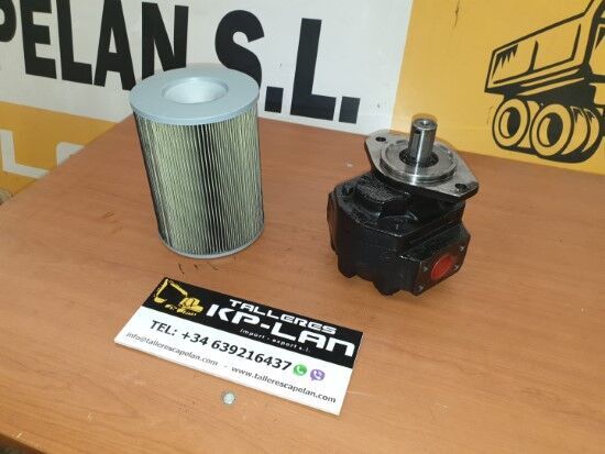 JCB - Air filter for Excavator: picture 4