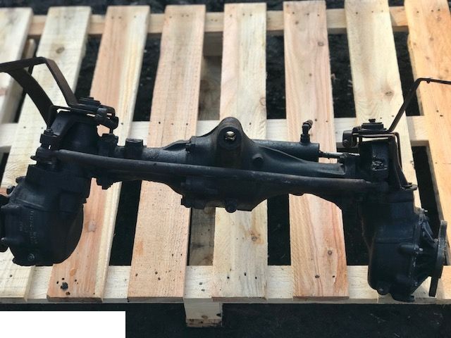 John Deere 2720 - [CZĘŚCI] - Axle and parts for Farm tractor: picture 3