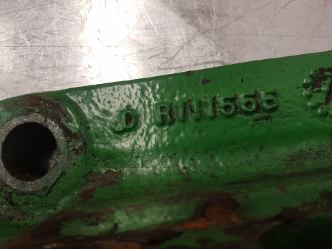 John Deere 6820, 6140j, 6800, 6900, 6910 Top Link Bracket R111555 - Frame/ Chassis for Agricultural machinery: picture 3