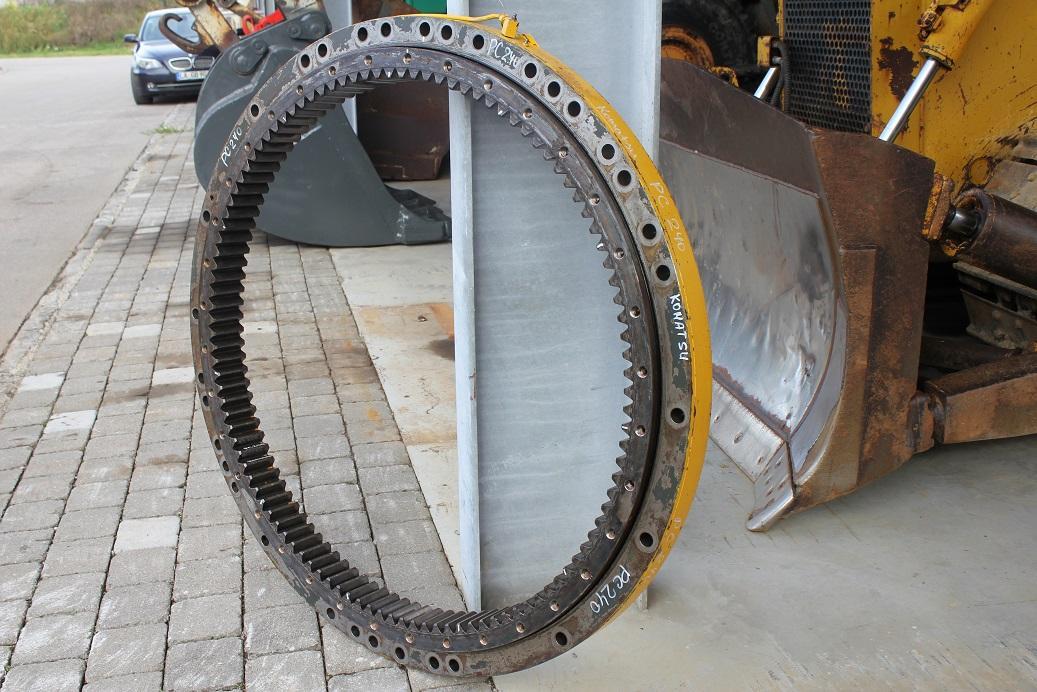 Komatsu PC 240 - Slewing ring for Construction machinery: picture 3
