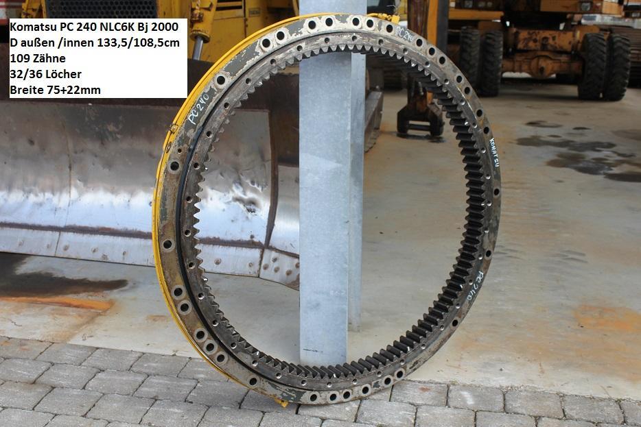 Komatsu PC 240 - Slewing ring for Construction machinery: picture 1