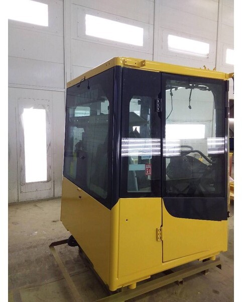 Komatsu WA 500-7 - Cab and interior for Construction machinery: picture 3