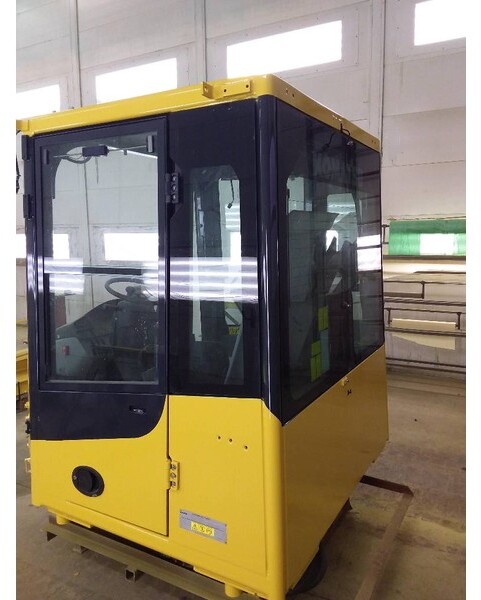 Komatsu WA 500-7 - Cab and interior for Construction machinery: picture 4