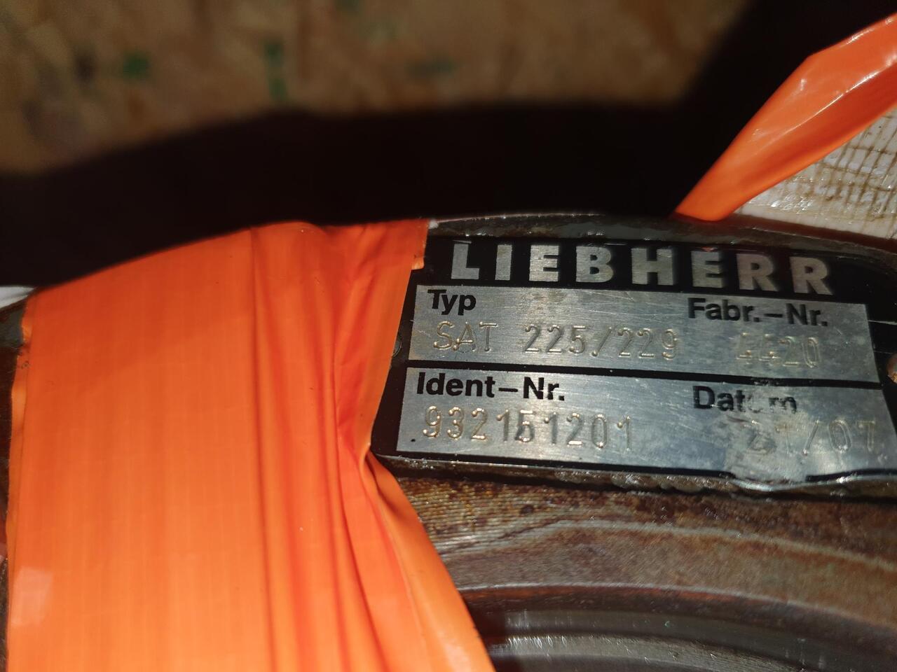 LIEBHERR SAT 225/229  - Transmission for Construction machinery: picture 2
