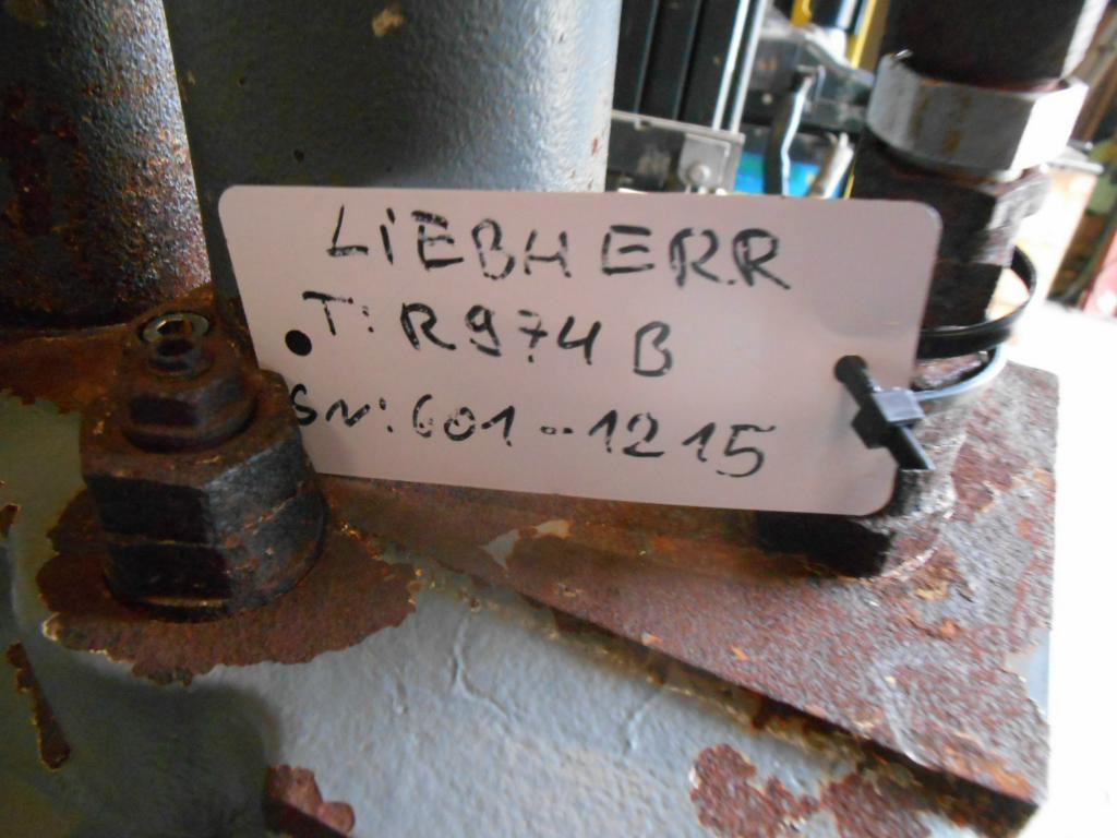 Liebherr 5613746 - 5610616 - Hydraulic valve for Construction machinery: picture 2