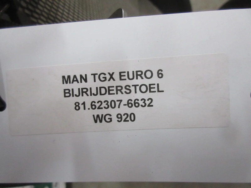 Seat for Truck MAN 81.62307-6681//81.62307-6632 STOELEN SET TGX EURO 6: picture 10