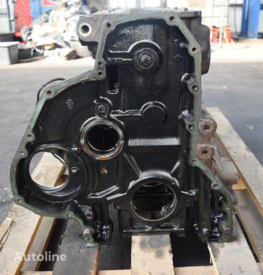 MAN D2876LF12 480 E3   MAN TGA - Cylinder block for Truck: picture 3
