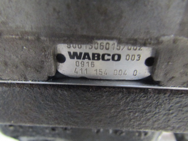 MERCEDES 1829 OM906 EURO 5 WABCO COMPRESSOR 4111540040 - Engine and parts for Truck: picture 3