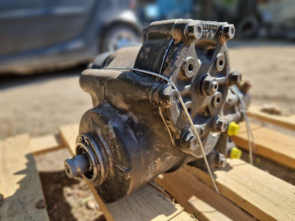 MERCEDES-BENZ ACTROS 4 AXLE - REFURBISHED - Steering gear for Truck: picture 4