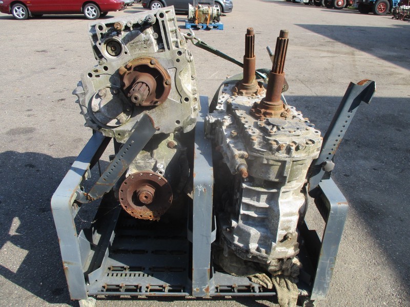 Mercedes-Benz Gearbox , 4 Pieces in stock - Gearbox for Truck: picture 4