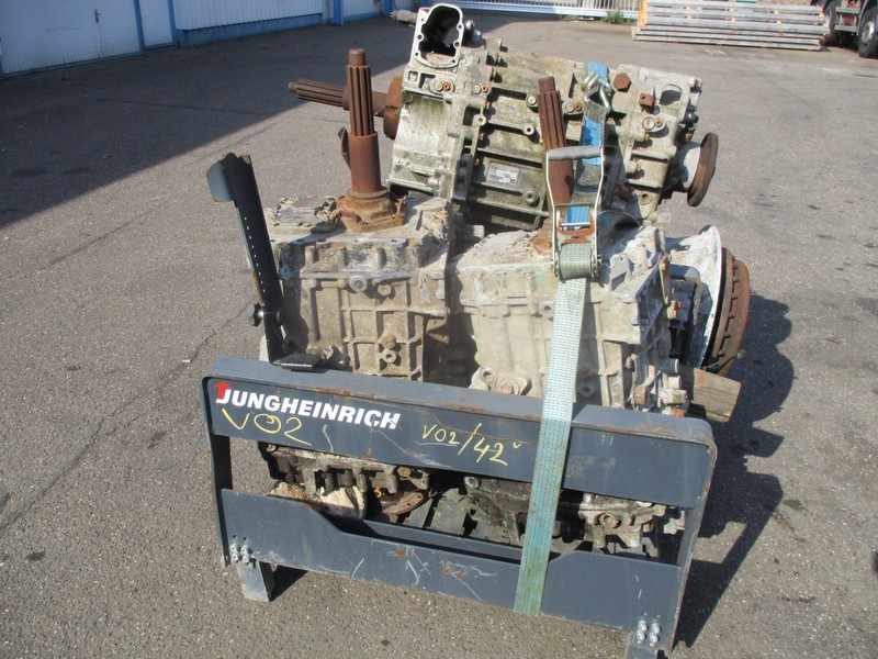 Mercedes-Benz Gearbox , 4 Pieces in stock - Gearbox for Truck: picture 3