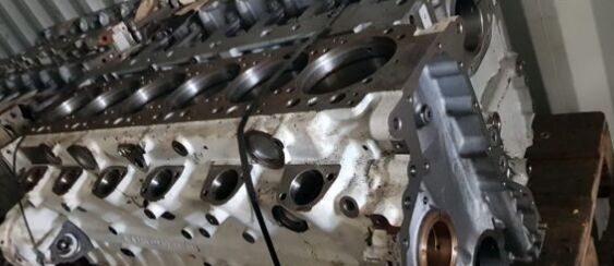 Mercedes-Benz truck - Cylinder block for Truck: picture 3