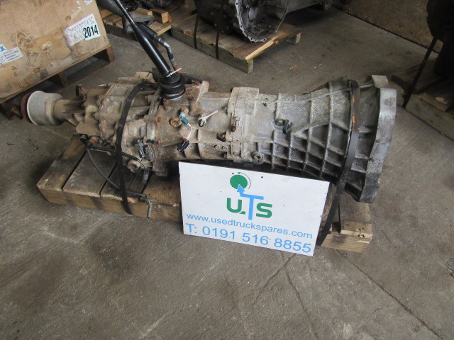 NISSAN D22 2.5 DIESEL 4X4 5 SPEED GEARBOX - Gearbox for Truck: picture 1