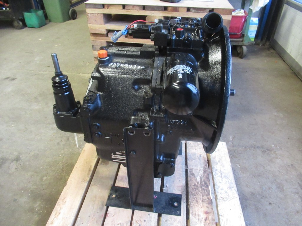New Holland 87396486R - - Gearbox for Construction machinery: picture 5