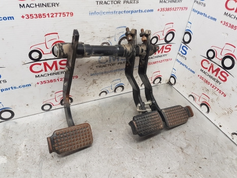 New Holland T6, T7, Tsa Brake, Clutch Pedal Kit 87547108, 87547109, 87566904 - Clutch and parts for Agricultural machinery: picture 1
