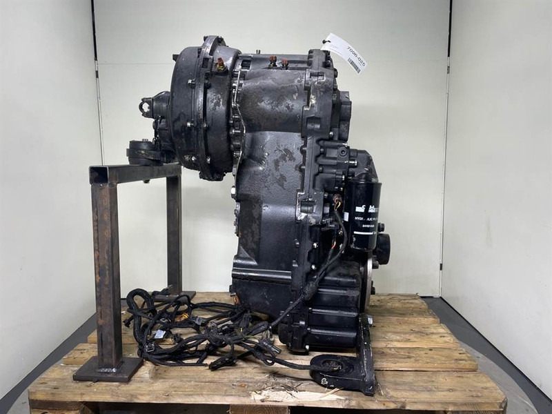 New Holland W110C-ZF 4WG-130-Transmission/Getriebe - Gearbox for Construction machinery: picture 3