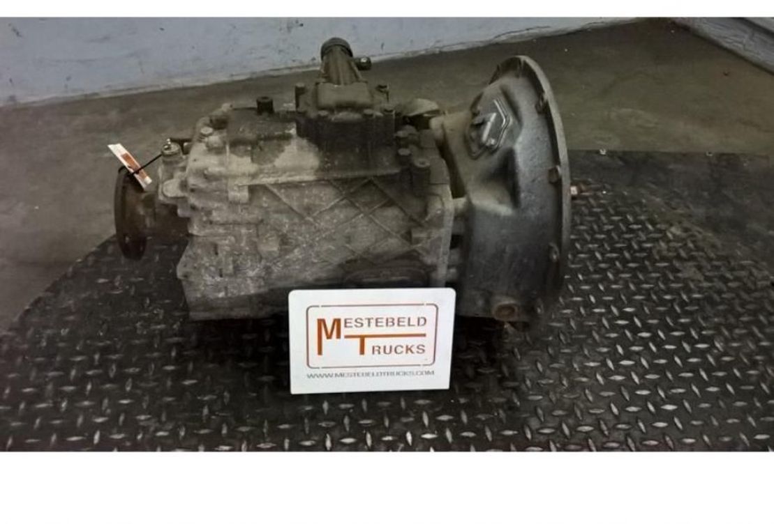 Nissan Versnellingsbak S5-42 - Gearbox for Truck: picture 2