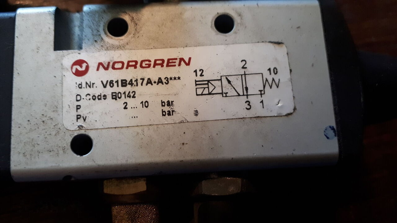Brake valve for Bus Norgren v61B417A-3   Scania: picture 6