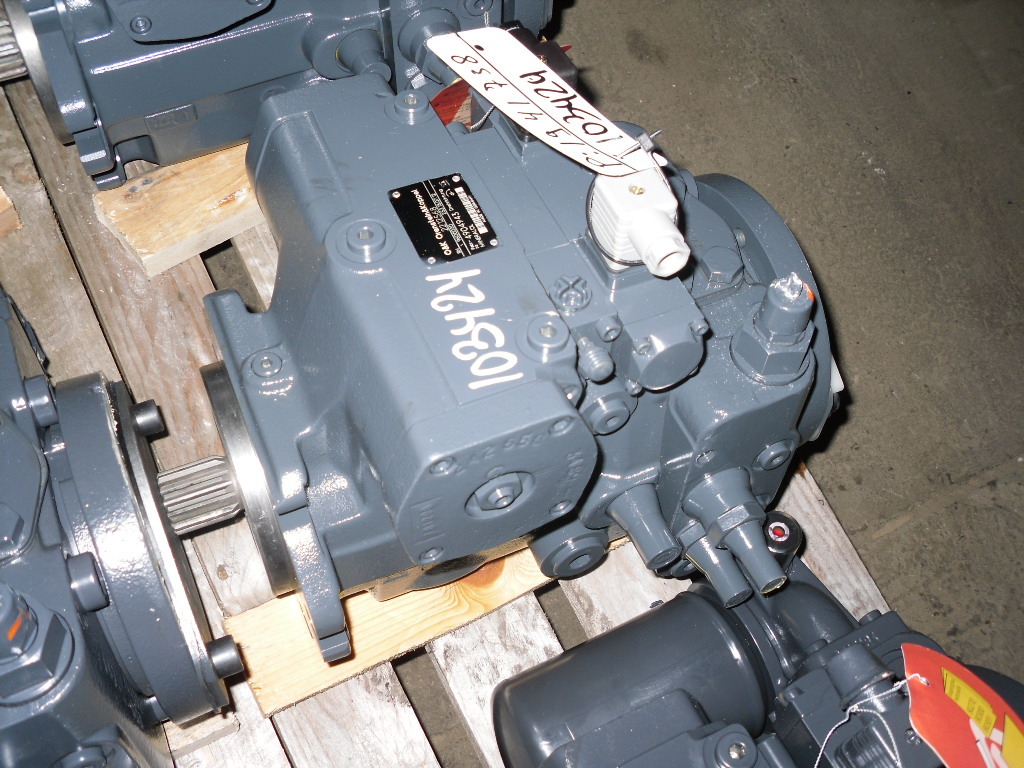 O&K 2212568 - - Hydraulic pump for Construction machinery: picture 2