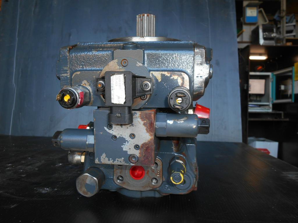 O&K 8904024 - - Hydraulic pump for Construction machinery: picture 4